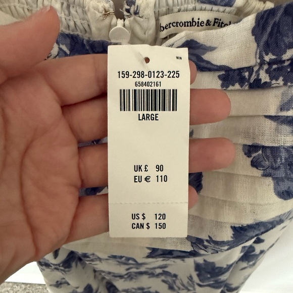 Abercrombie & Fitch Blue and White Floral Midi Dress - Picture 4 of 4